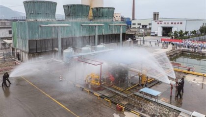 党旗在生产线上飘扬——凯龙股份探索“党建+安全”新路径