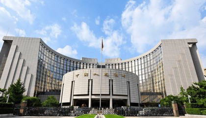 今日结束！10元纪念币每人8枚，记得预约！