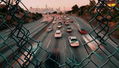 海伦哲：美通公司减持2.12%公司股份