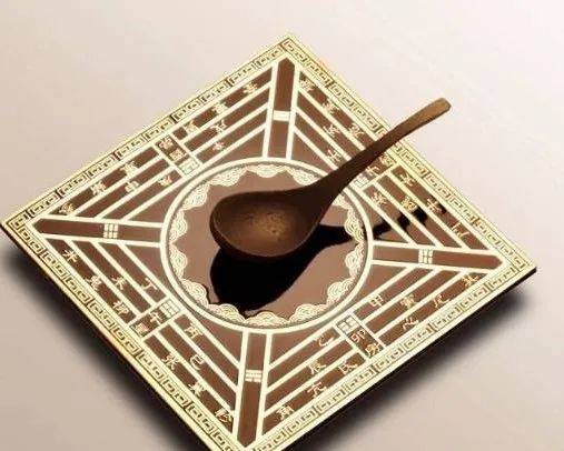 武易萱：通过手相教你找到最适合自己赚钱的方法