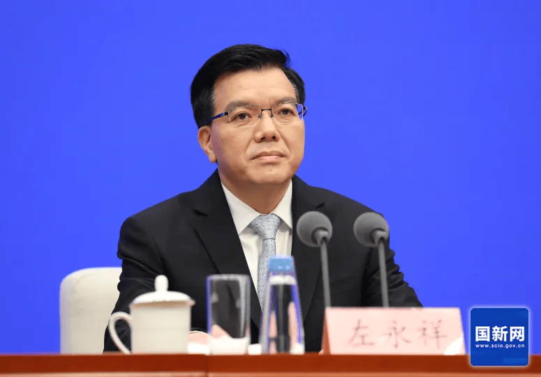 中共中央批准：左永祥任四川省委常委