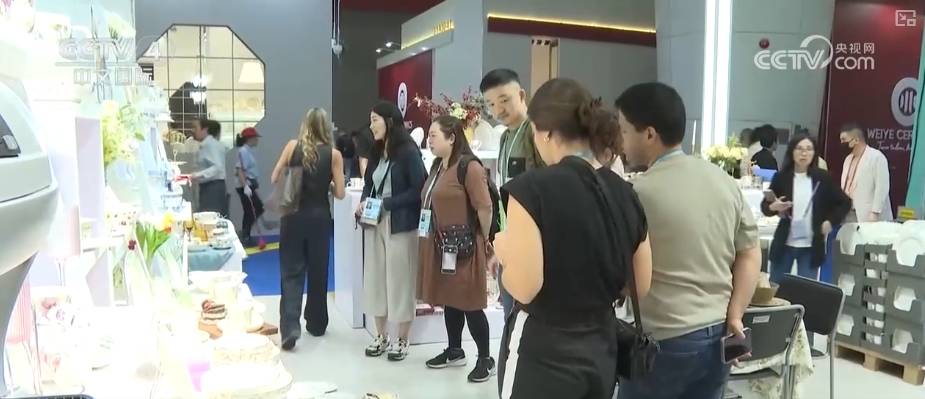 “小商品”闯出“大市场” 多元形式助力外贸企业精准触达海外市场