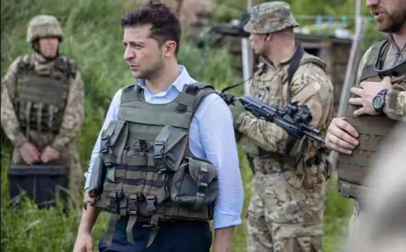 局势迅速升级！俄军首席参谋遭遇“斩首”？北约和欧盟各自表态，乌克兰首都遭到袭击