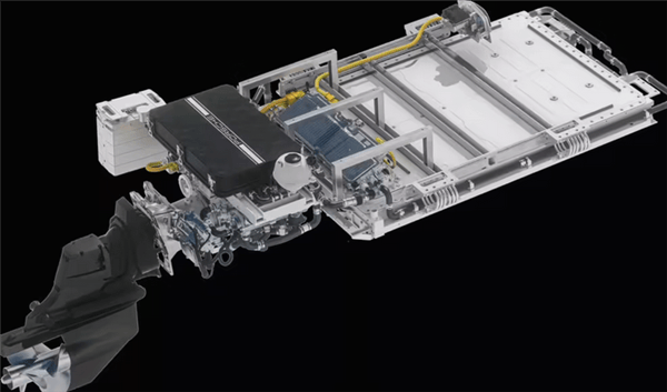 保时捷跨界下海！保时捷电动艇92km/h刷新海上速度记录