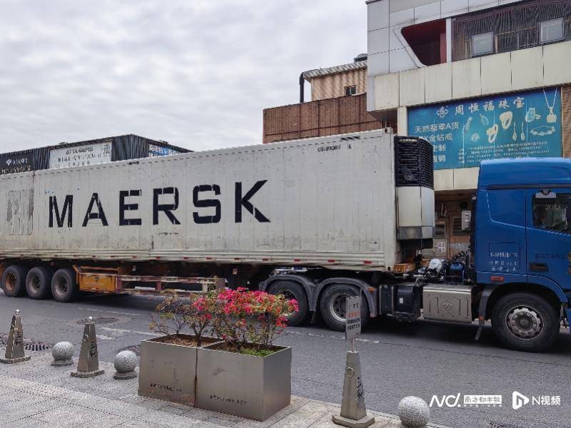 “褪色”的广州番禺珠宝小镇，如何从世界工厂迈向文化智造？