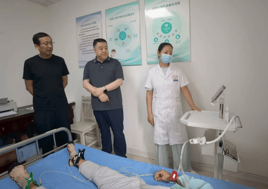 秦皇岛市卫健委党组书记、主任高卫东带队调研山海关区紧密型县域医共体建设