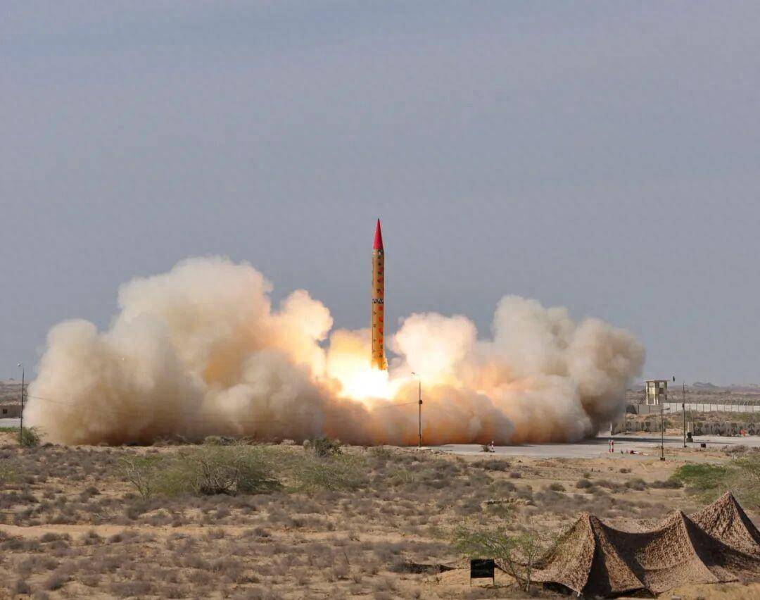 红利来了！卡塔尔也要与巴铁结盟，中国武器间接拿下史上最大军售