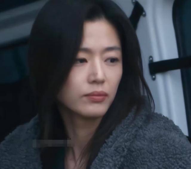 为老公炒币亏150亿接辱华剧？全智贤拒不道歉，中国市场全力反击