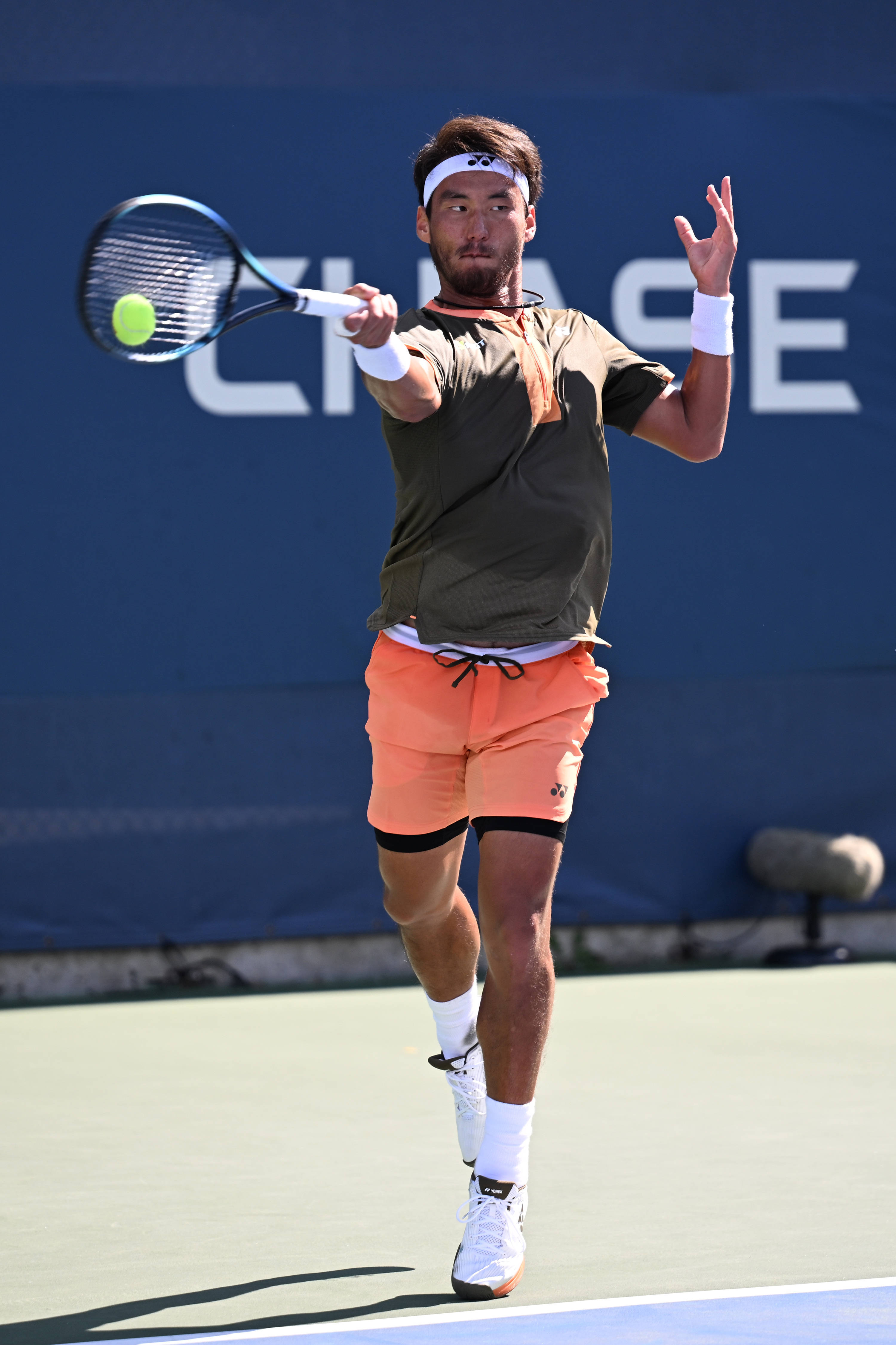 （体育）网球——美网：布云朝克特止步首轮