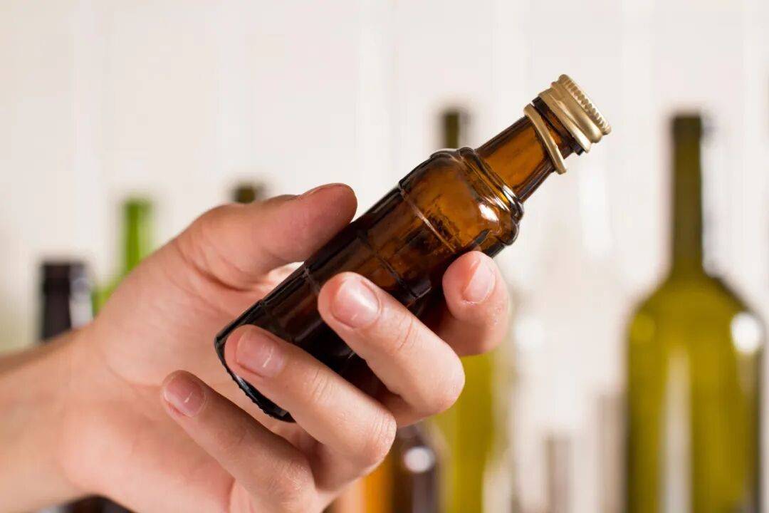 小瓶酒玩出新花样,轻饮时代正式开启