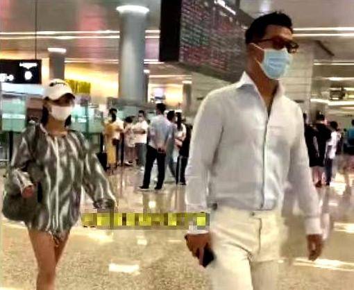 考古 | 何超莲窦骁双双辟谣离婚!两人感情生活引各方热议