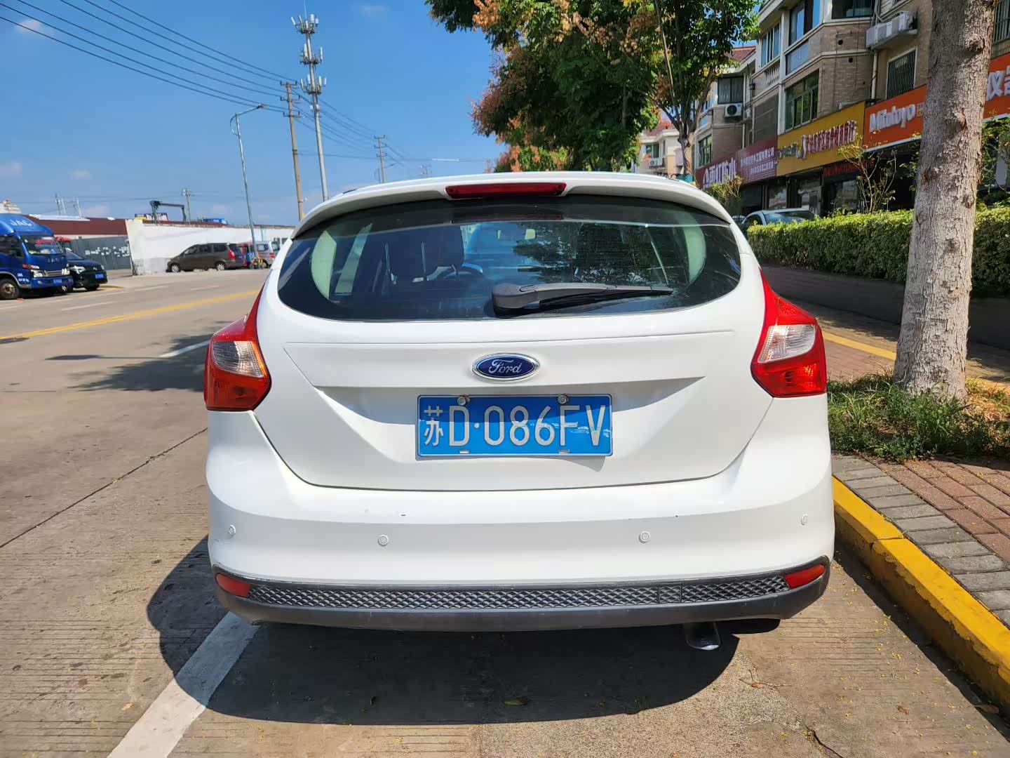 福克斯(福克斯汽车价格和图片)